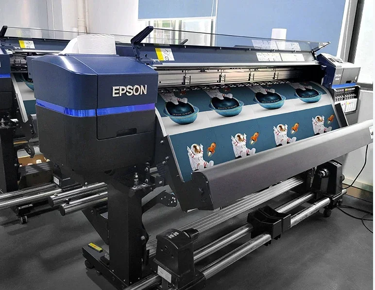 ร้านกาแฟริมถนนการค้า ช่วงน้ำชา - Commercial Printing Shop บทวิจารณ์และราคา